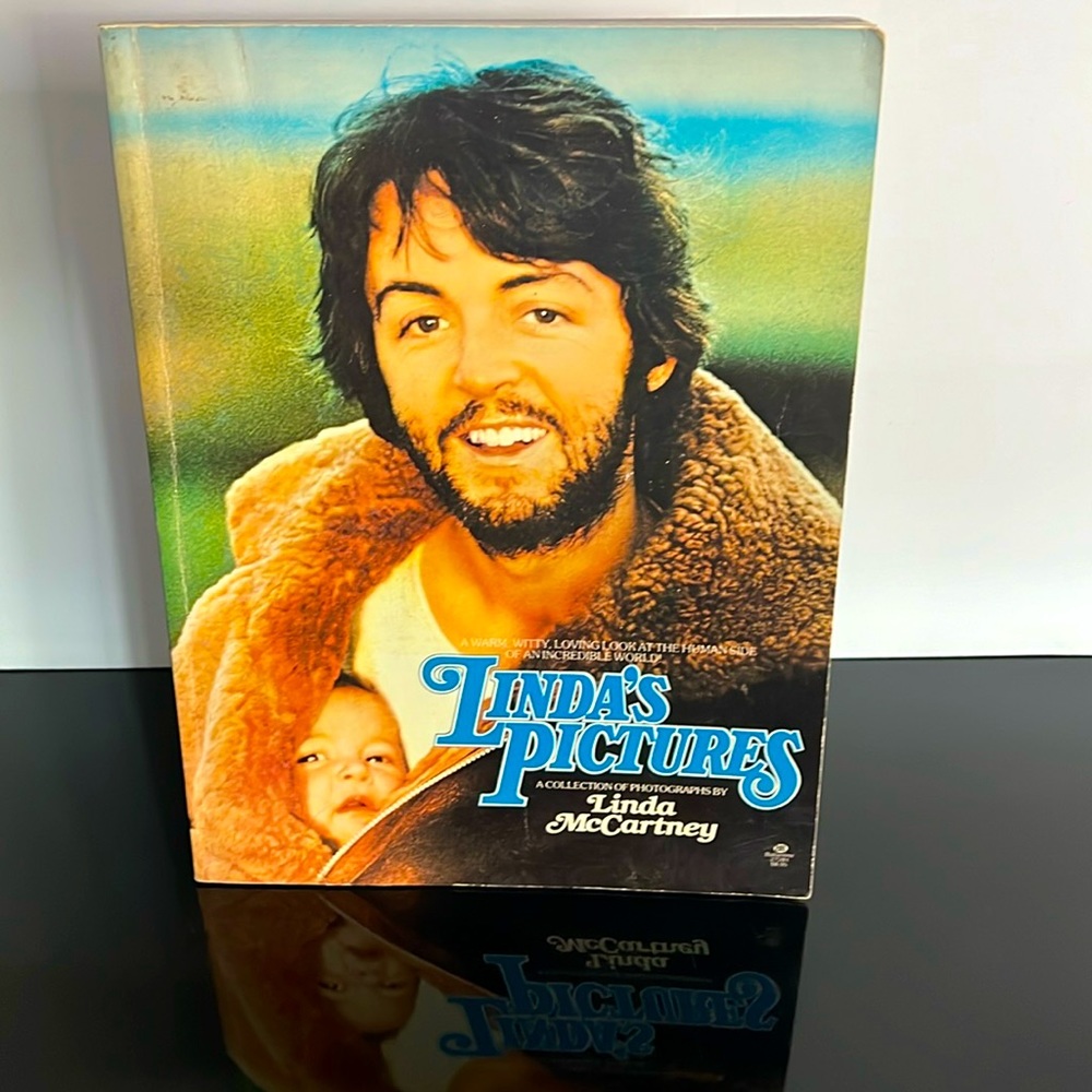 ORIGINAL VINTAGE “LINDA’S PICTURES” COFFEE TABLE PICTURE BOOK BY LINDA MCCARTNEY
